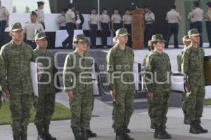 SEDENA . ENTREGA DE UNIFORMES