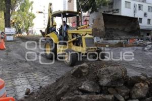 OBRAS . AVENIDA JUÁREZ