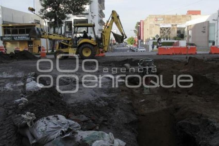 OBRAS . AVENIDA JUÁREZ