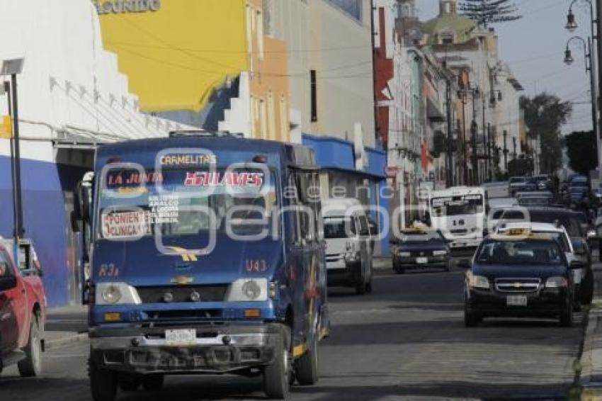 TRANSPORTE PÚBLICO