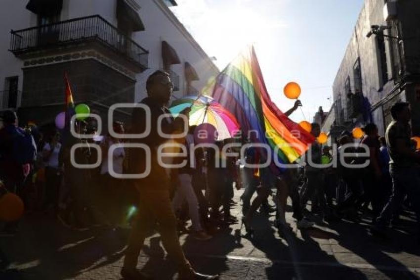 MARCHA GAY