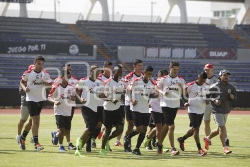 FÚTBOL . PRETEMPORADA . LOBOS BUAP