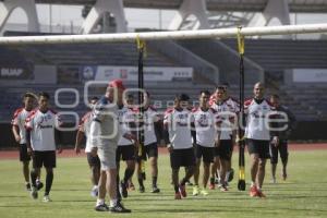 FÚTBOL . PRETEMPORADA . LOBOS BUAP