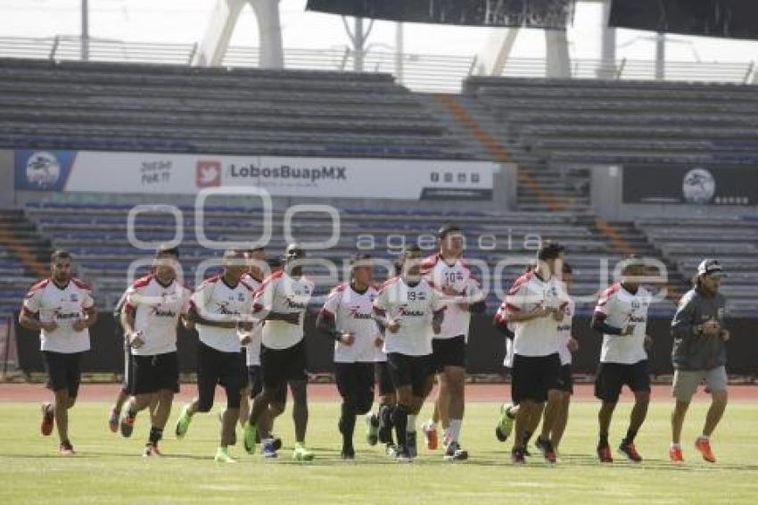 FÚTBOL . PRETEMPORADA . LOBOS BUAP