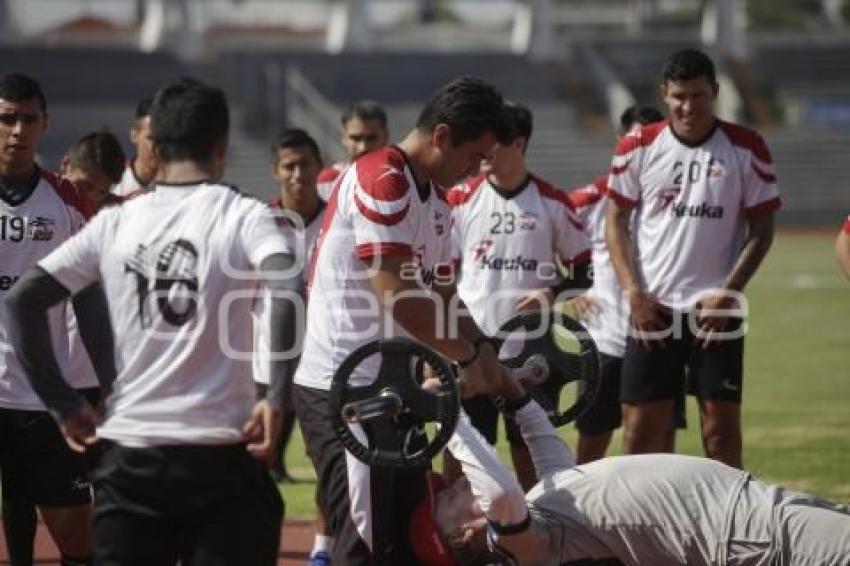 FÚTBOL . PRETEMPORADA . LOBOS BUAP