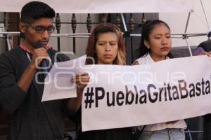 PUEBLA GRITA BASTA