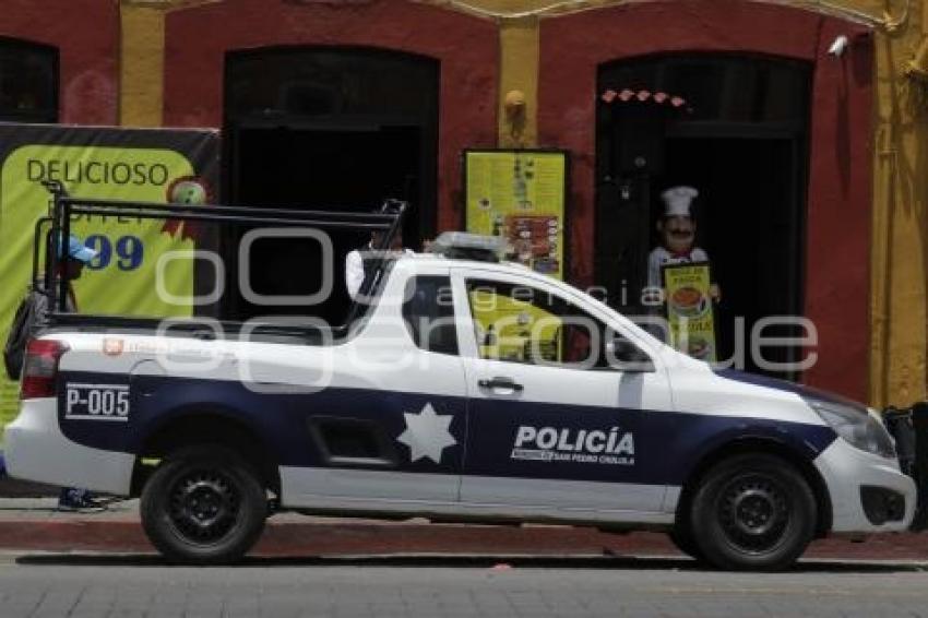 CHOLULA . POLICÍAS