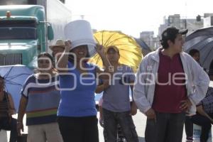 MANIFESTACIÓN . AGUA