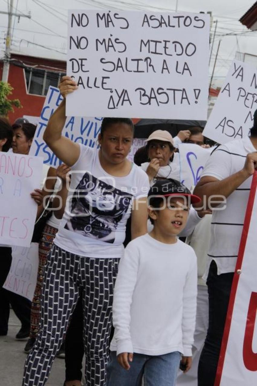 MARCHA VECINOS UNIVERSIDADES