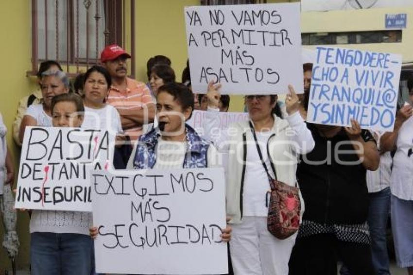 MARCHA VECINOS UNIVERSIDADES