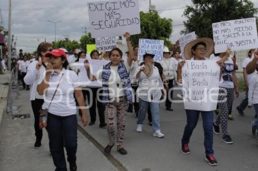 MARCHA VECINOS UNIVERSIDADES