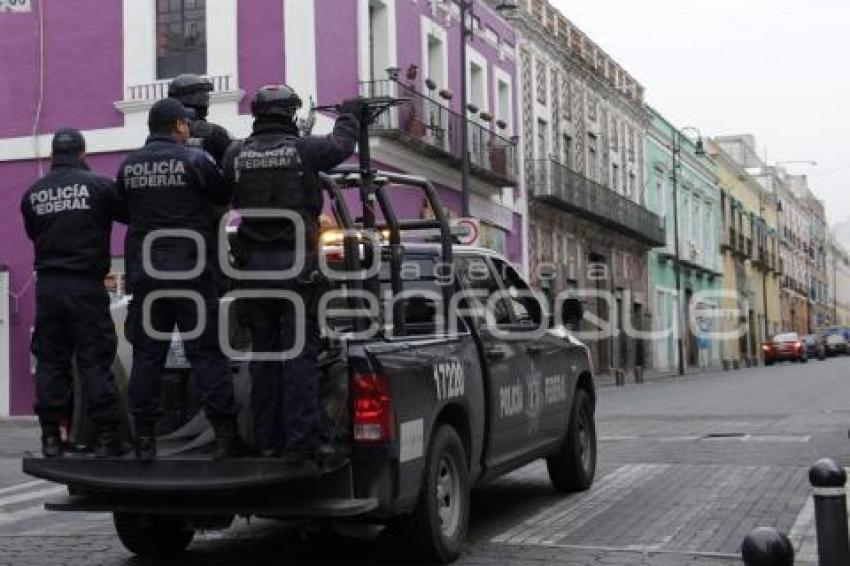 SEGURIDAD . POLICÍAS