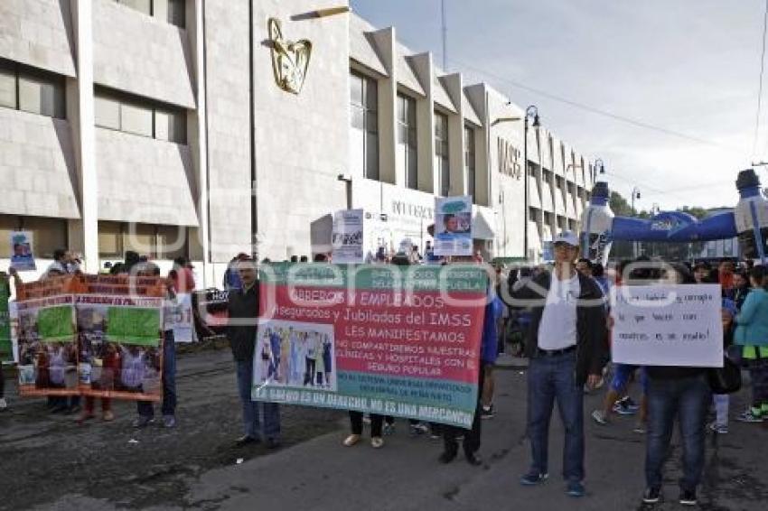 IMSS . MANIFESTACIÓN JUBILADOS