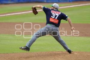 BÉISBOL . PERICOS VS GENERALES