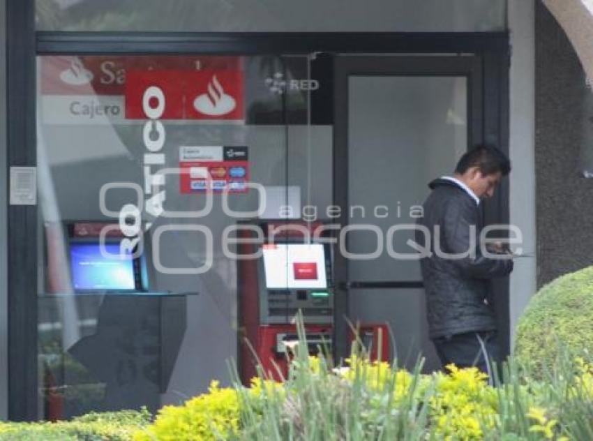 ROBO CAJEROS SANTANDER LAS ÁNIMAS