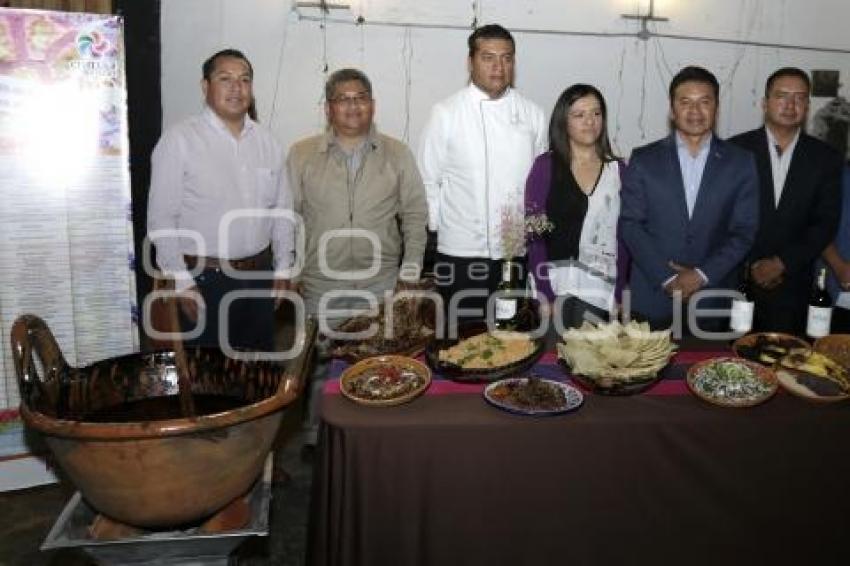 CONCURSO MOLE POBLANO