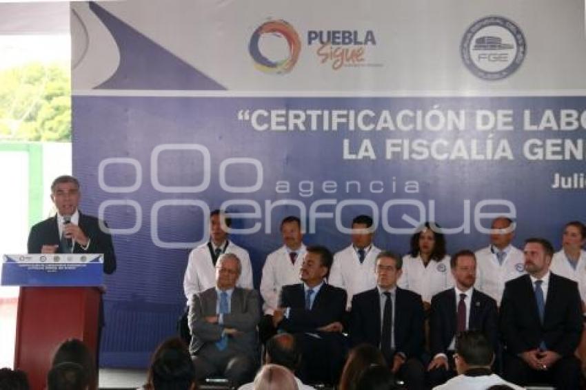 FISCALÍA . CERTIFICACIÓN DE LABORATORIOS