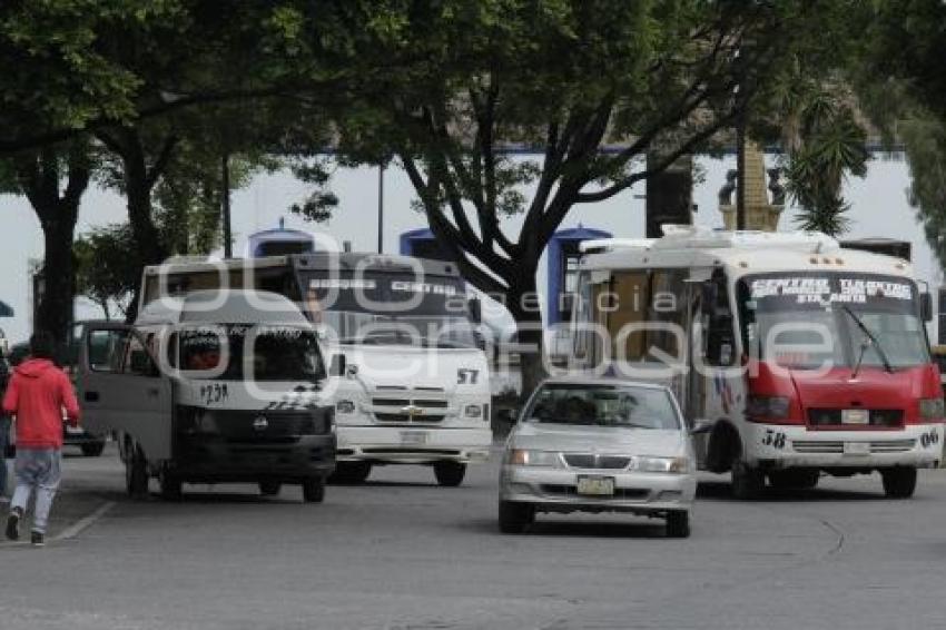 TRANSPORTE PÚBLICO