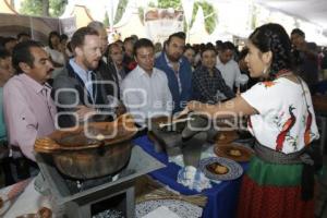 CHOLULA . FESTIVAL DEL MOLE