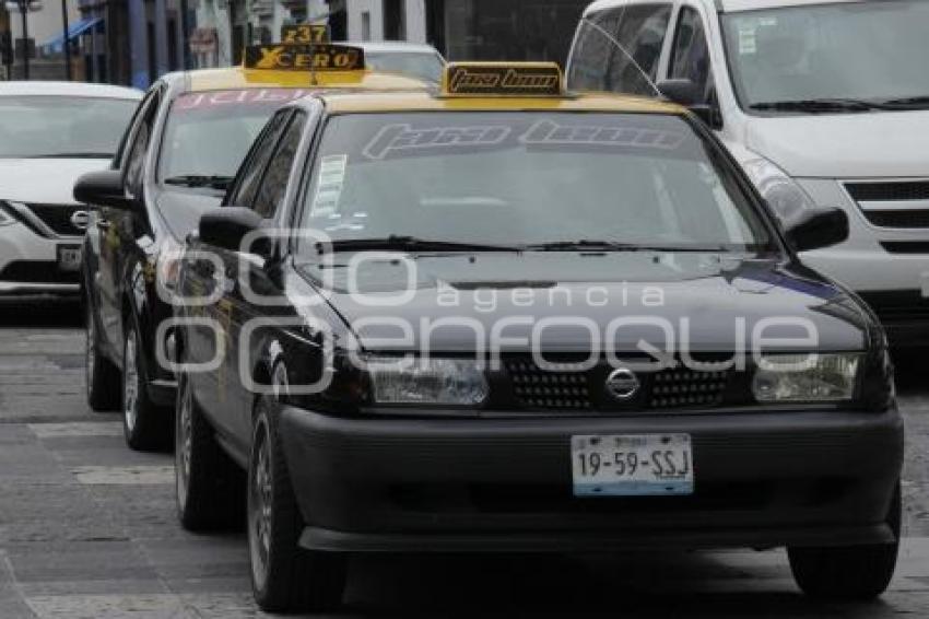 SERVICIO DE TAXIS