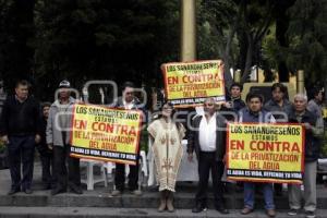 MANIFESTACIÓN . PRIVATIZACIÓN DEL AGUA