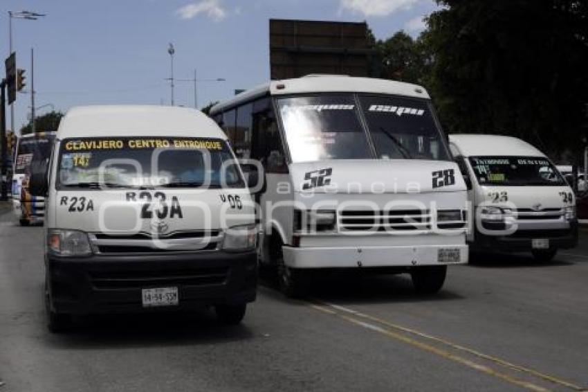 TRANSPORTE PÚBLICO