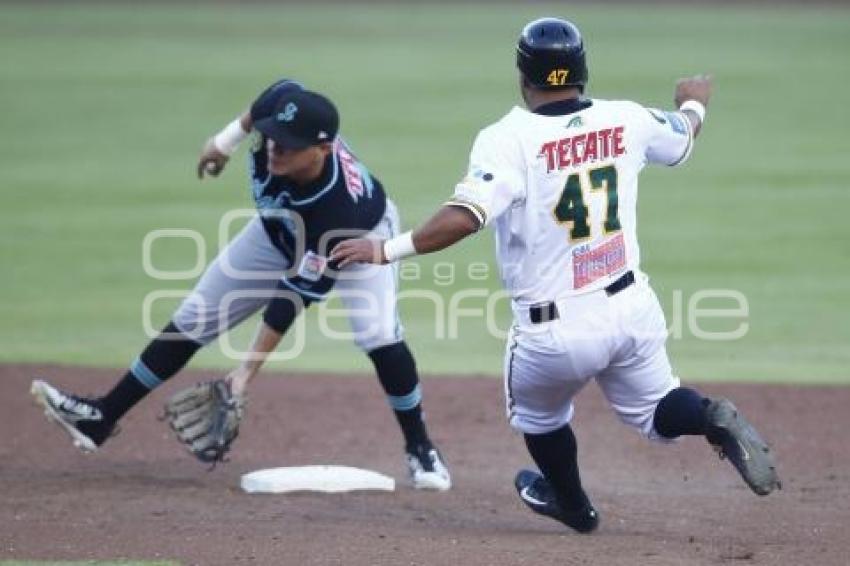 BÉISBOL . PERICOS VS SARAPEROS