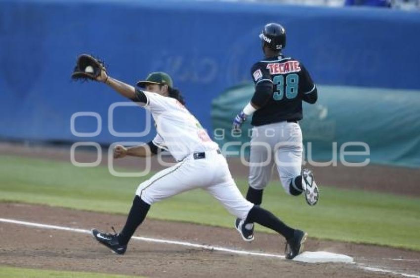 BÉISBOL . PERICOS VS SARAPEROS