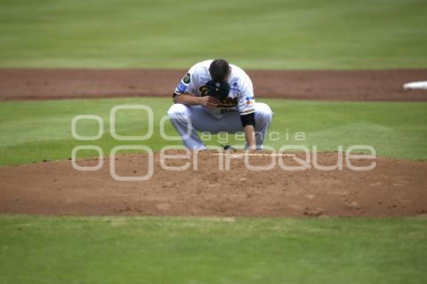 BÉISBOL . PERICOS VS SARAPEROS