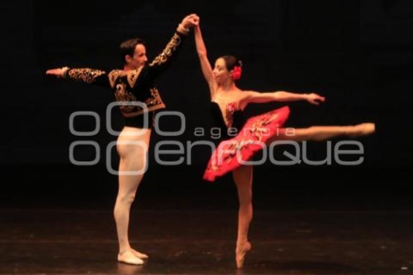 BALLET . ELISA CARRILLO