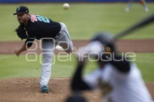 BÉISBOL . PERICOS VS SARAPEROS