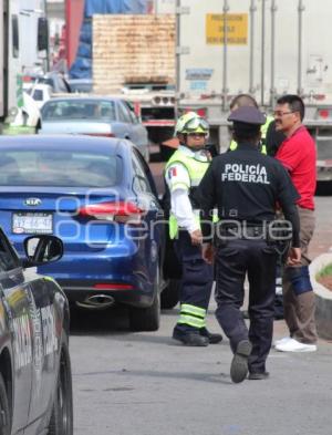 ASALTO . AUTOPISTA