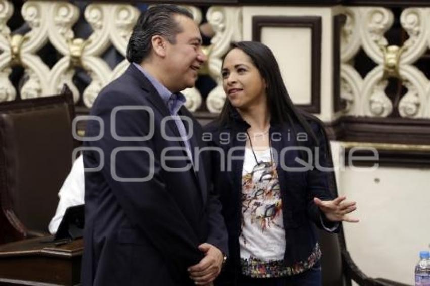 CONGRESO . SESIÓN EXTRAORDINARIA
