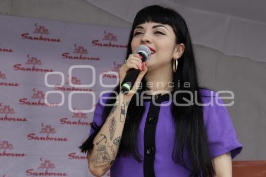 MON LAFERTE
