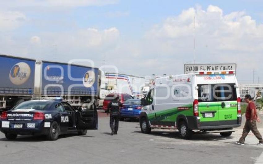 ASALTO . AUTOPISTA