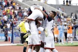 FÚTBOL . LOBOS BUAP VS SANTOS LAGUNA