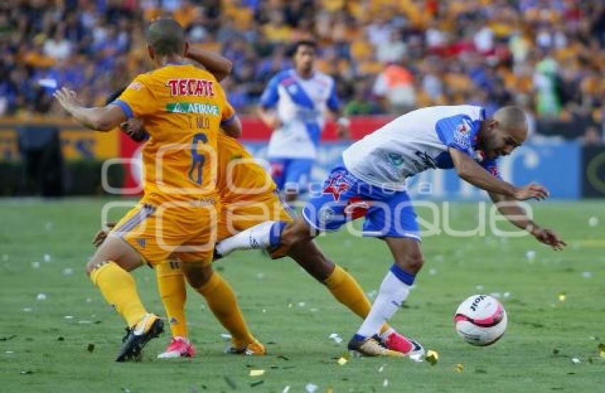 FÚTBOL . TIGRES VS CLUB PUEBLA