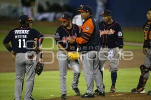 BÉISBOL . PERICOS VS TIGRES DE QUINTANA ROO