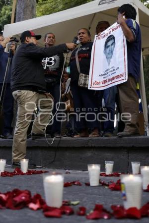 MARCHA AYOTZINAPA