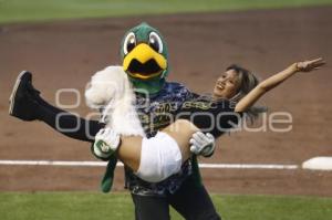 BÉISBOL . PERICOS VS TIGRES DE QUINTANA ROO