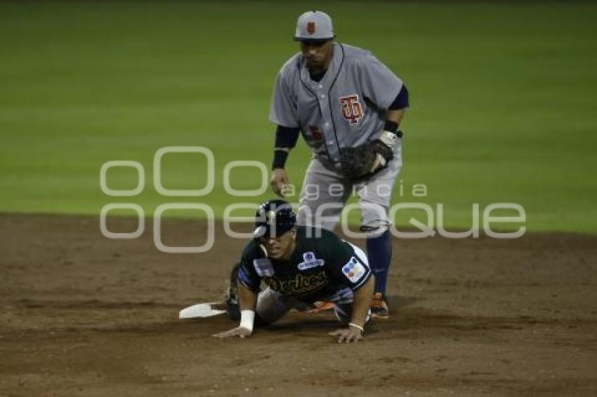 BÉISBOL . PERICOS VS TIGRES DE QUINTANA ROO