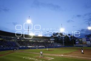 BÉISBOL . PERICOS VS TIGRES DE QUINTANA ROO