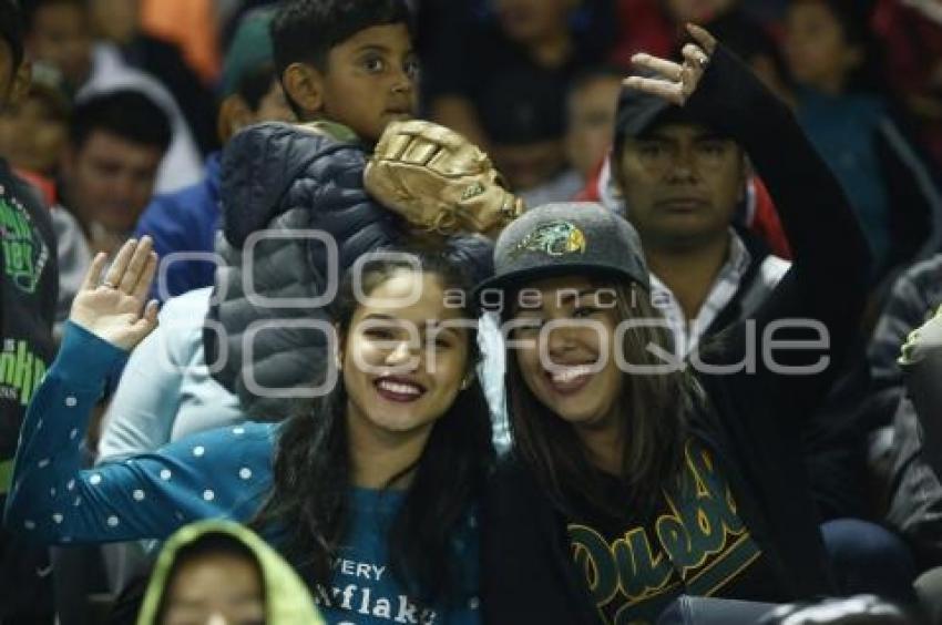 BÉISBOL . PERICOS VS LEONES DE YUCATÁN