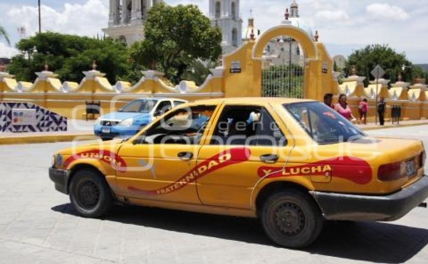 TAXIS . ACATLÁN