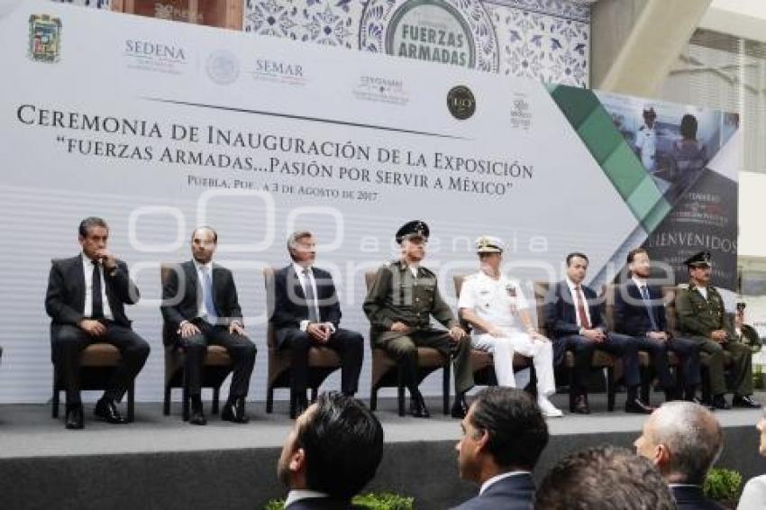 INAUGURACIÓN EXPOSICIÓN . FUERZAS ARMADAS