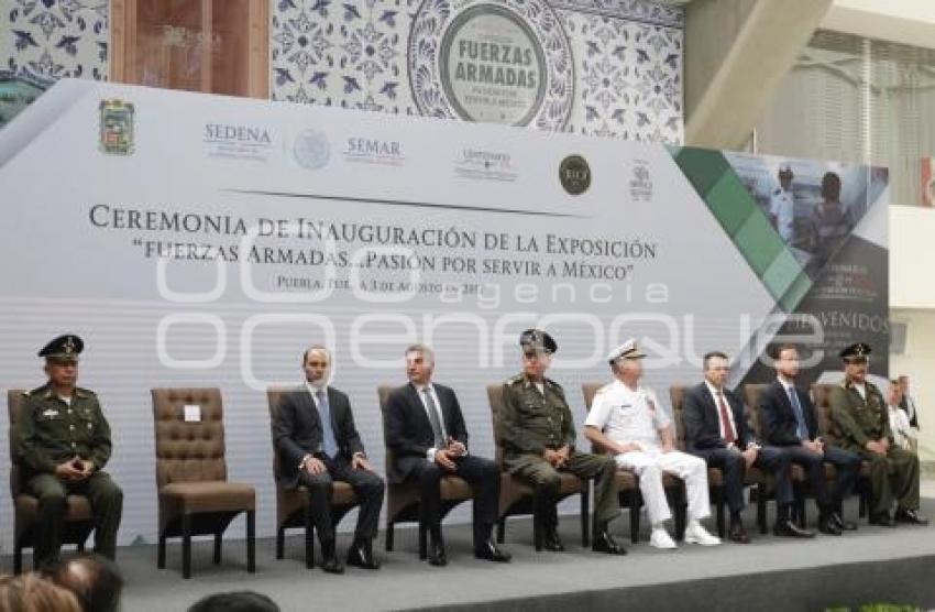 INAUGURACIÓN EXPOSICIÓN . FUERZAS ARMADAS