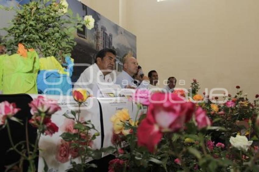 FERIA DE LAS FLORES Y PLANTAS