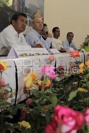 FERIA DE LAS FLORES Y PLANTAS