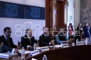 GOBIERNO MUNICIPAL . COMISIÓN TESORERÍA