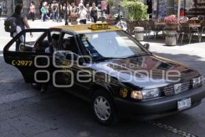 SERVICIO DE TAXI